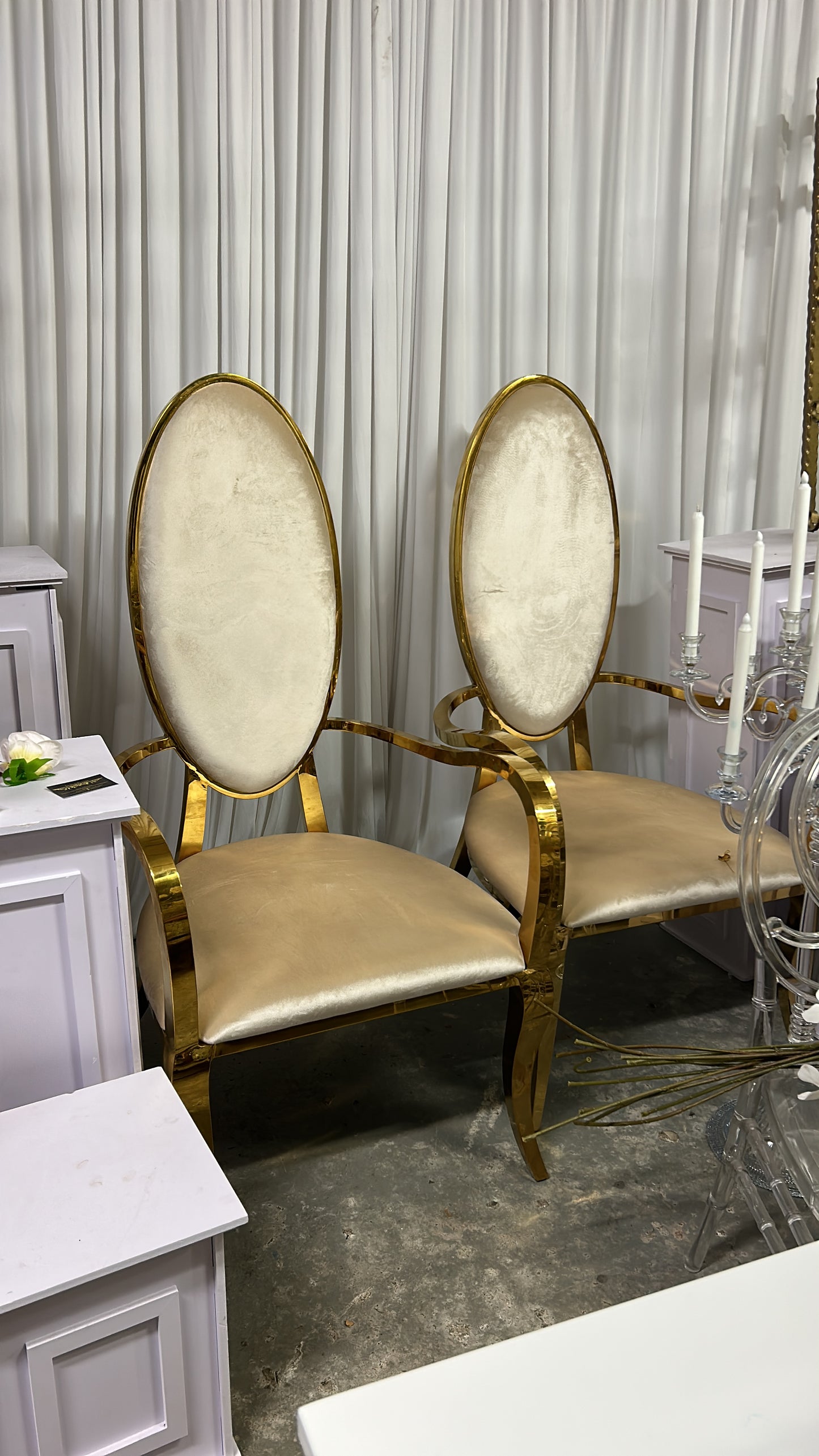 Chaises Medaillon velours Champagne